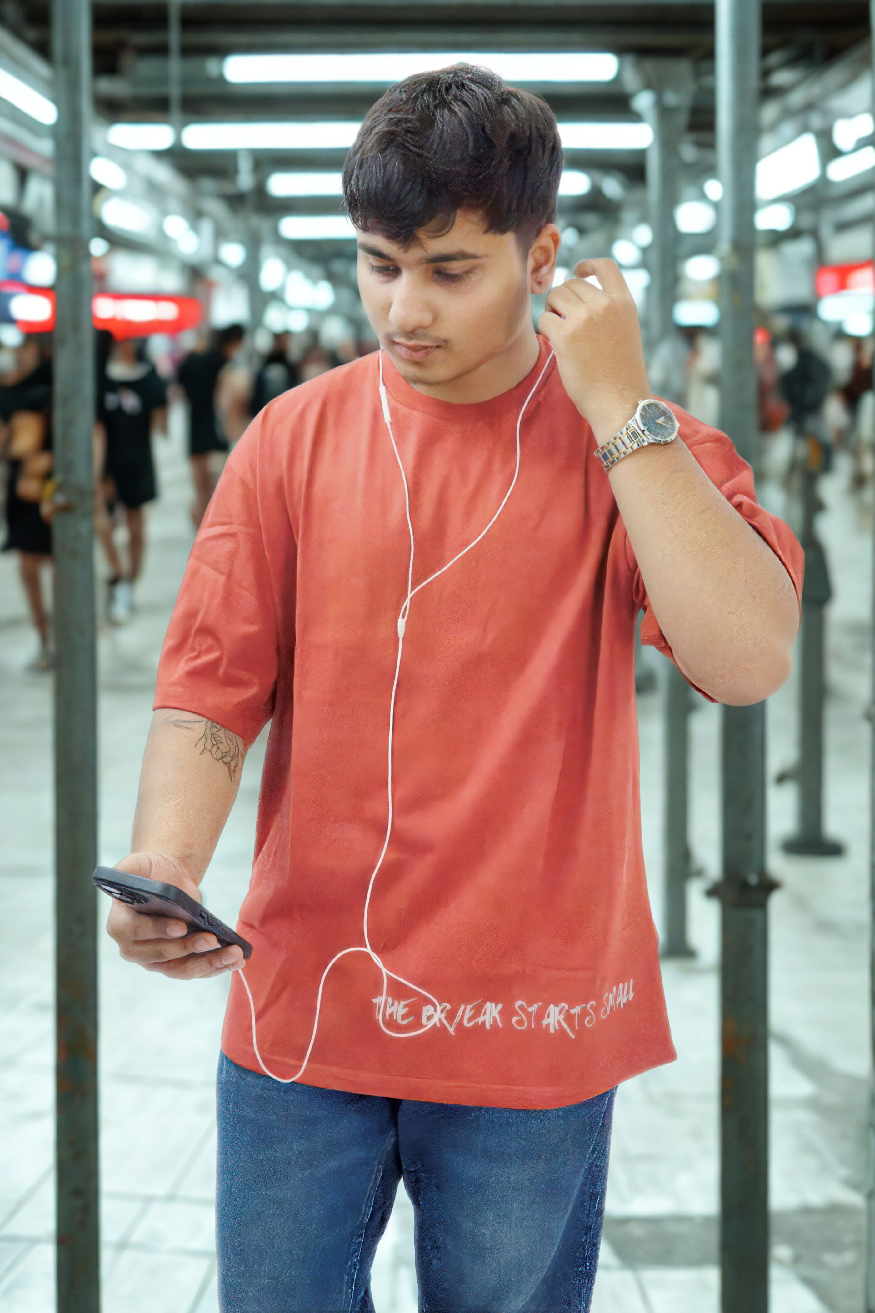 Never Again Club Muted Present Oversized Tee [Red]