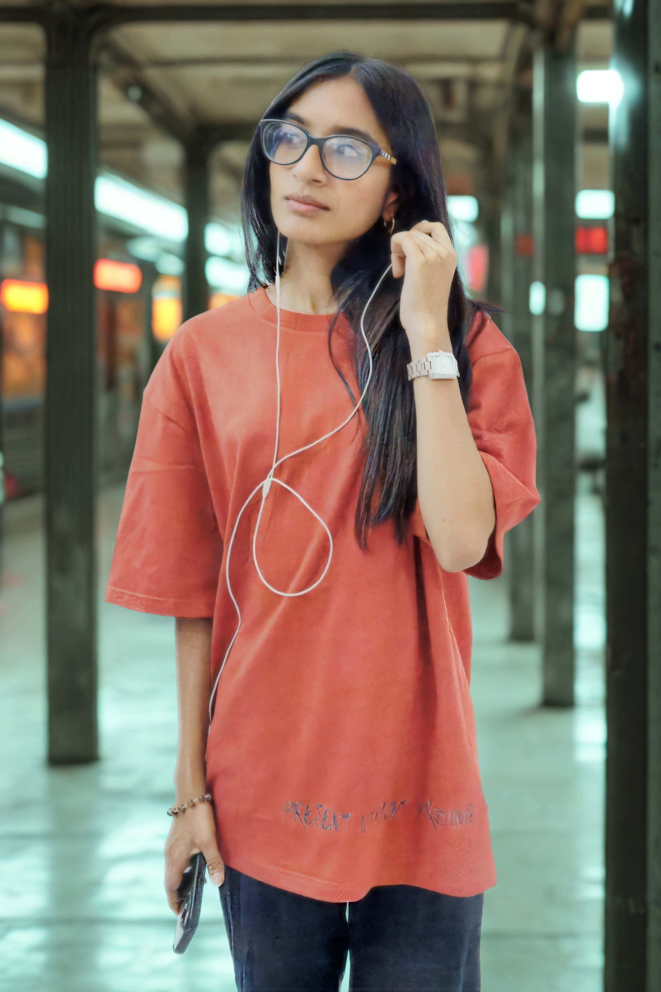 Never Again Club Muted Present Oversized Tee [Red]